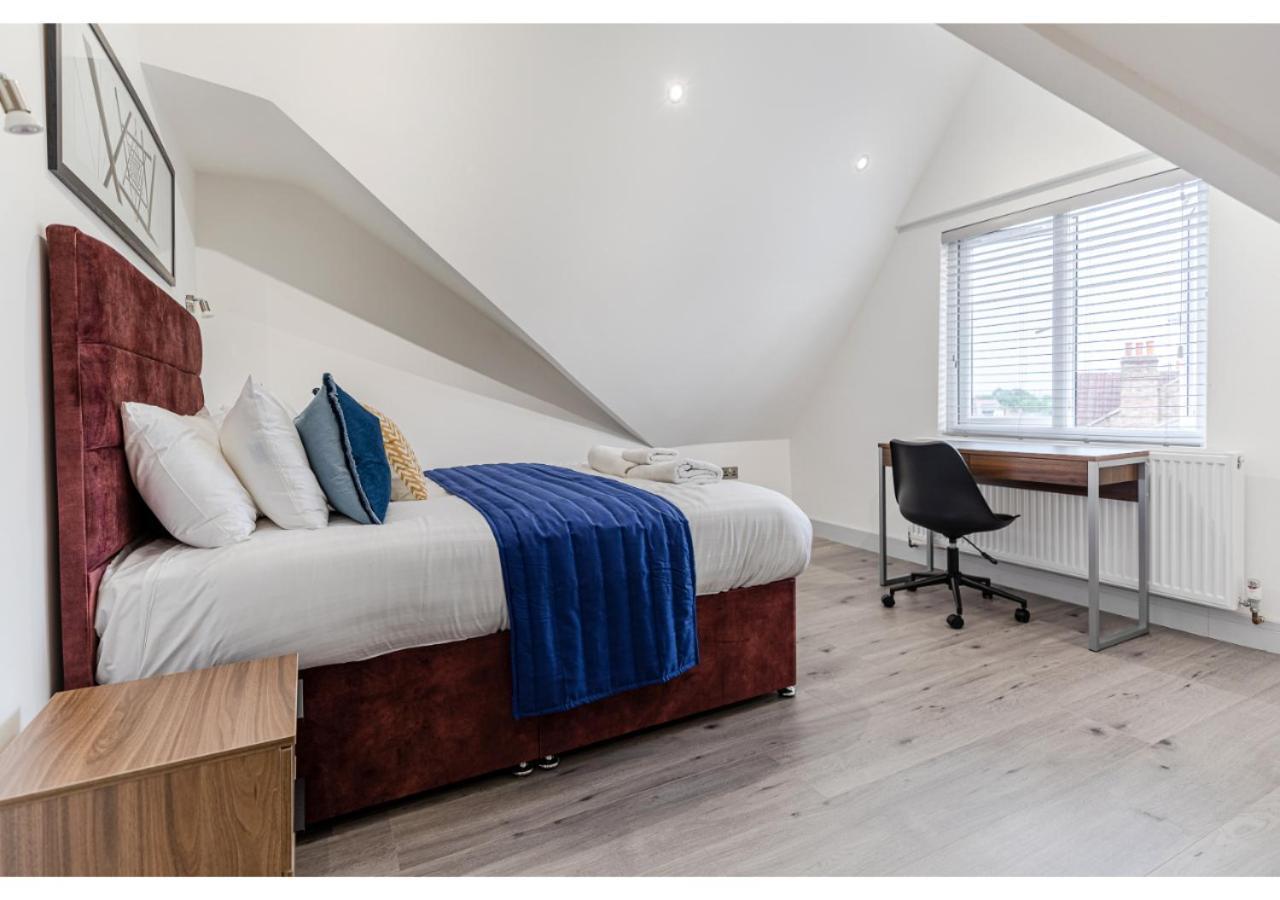 Cozy And Stylish 2 Bedroom Flat In Greater London Exteriör bild